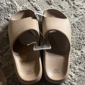 New wild fable Nude Beige Slide Sandals